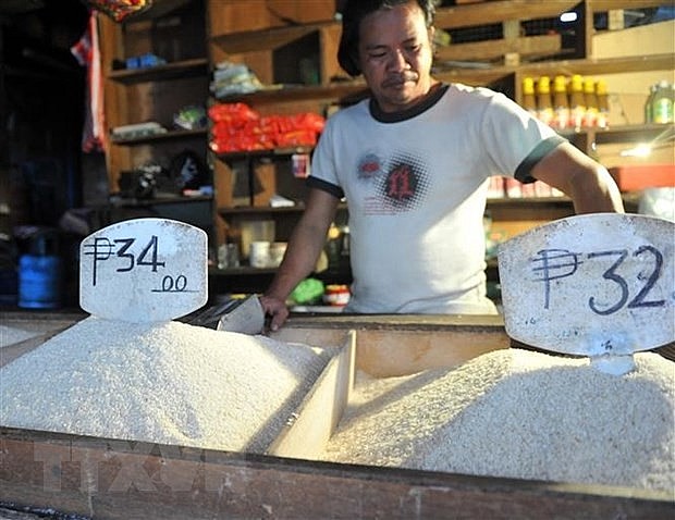 Một cửa hàng bán gạo ở Manila, Philippines. (Ảnh: AFP/TTXVN)