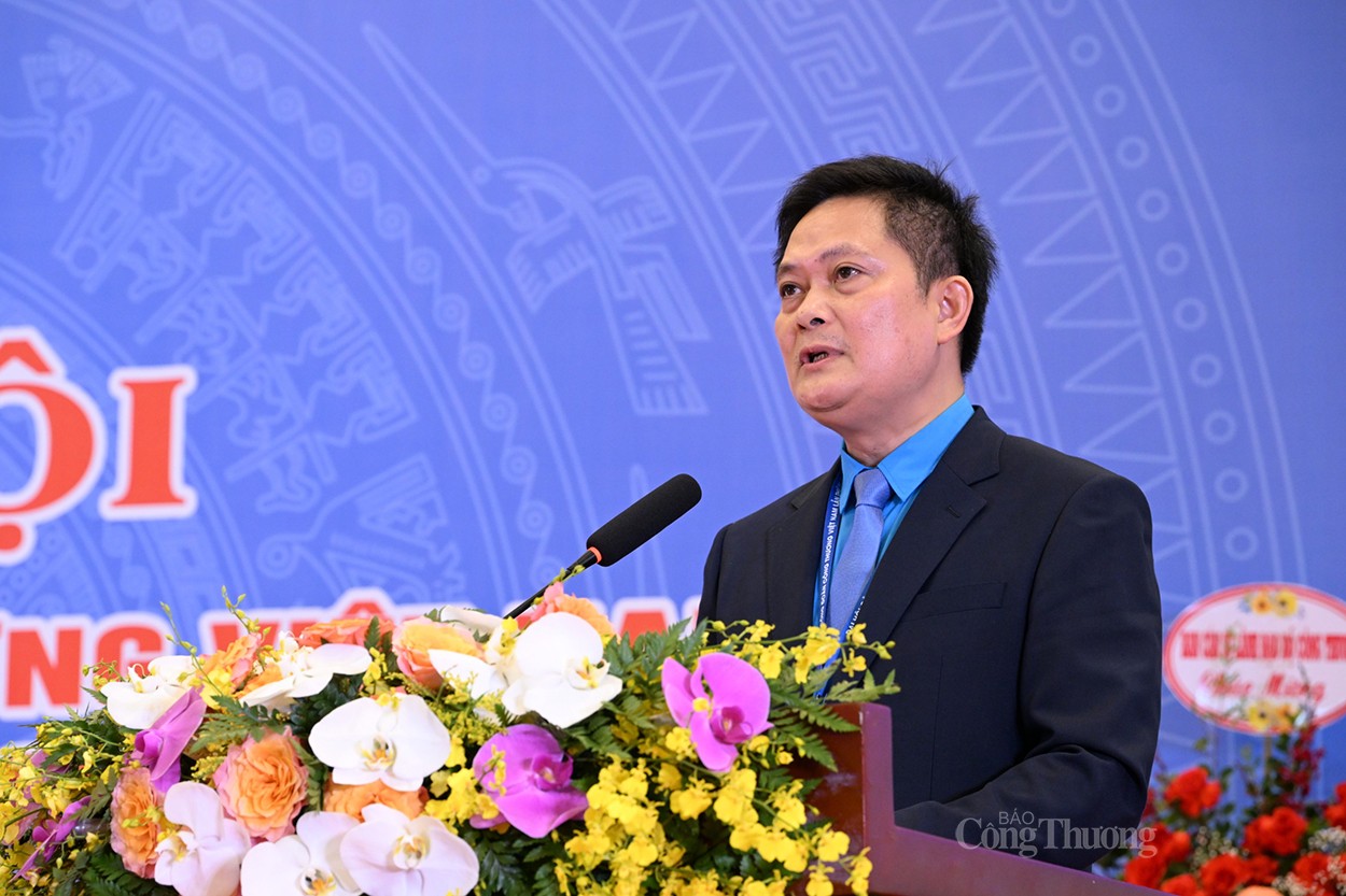 Chùm ảnh: Toàn cảnh Đại hội Công đoàn Công Thương Việt Nam lần thứ IV, nhiệm kỳ 2023 - 2028 Chùm ảnh: Toàn cảnh Đại hội Công đoàn Công Thương Việt Nam lần thứ IV, nhiệm kỳ 2023 2028