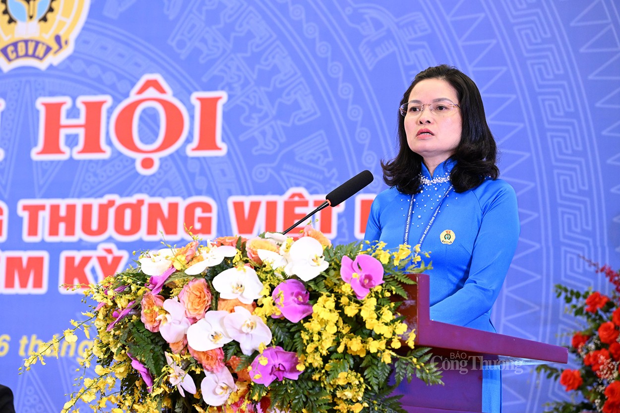 Chùm ảnh: Toàn cảnh Đại hội Công đoàn Công Thương Việt Nam lần thứ IV, nhiệm kỳ 2023 - 2028 Chùm ảnh: Toàn cảnh Đại hội Công đoàn Công Thương Việt Nam lần thứ IV, nhiệm kỳ 2023 - 2028