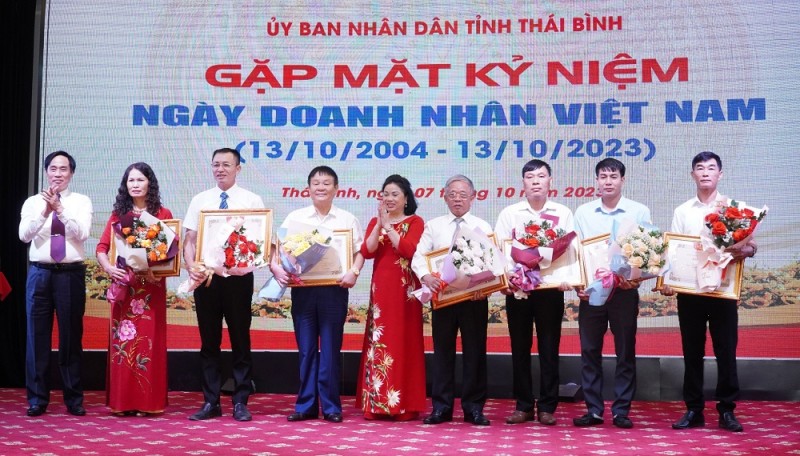 Thái Bình: Tôn vinh 61 tập thể, cá nhân là doanh nghiệp, doanh nhân