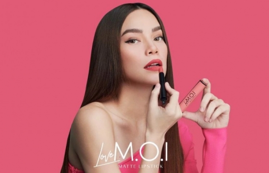 Ca sĩ Hồ Ngọc Hà sang tên M.O.I Cosmetics cho thương nhân Trung Quốc