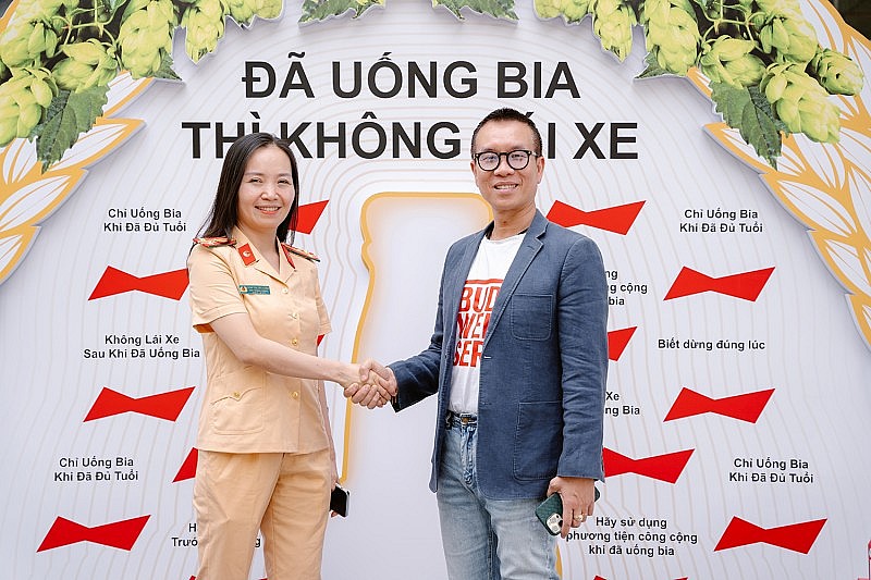 Công ty AB InBev nâng cao nhận thức uống bia có trách nhiệm tại Hòa Bình