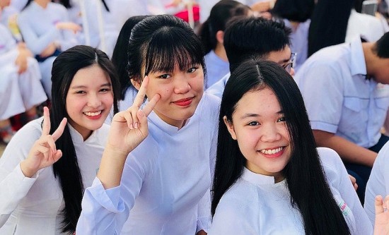 Đề xuất học sinh nghỉ học ngày thứ 7: Học sinh và phụ huynh phấn khởi