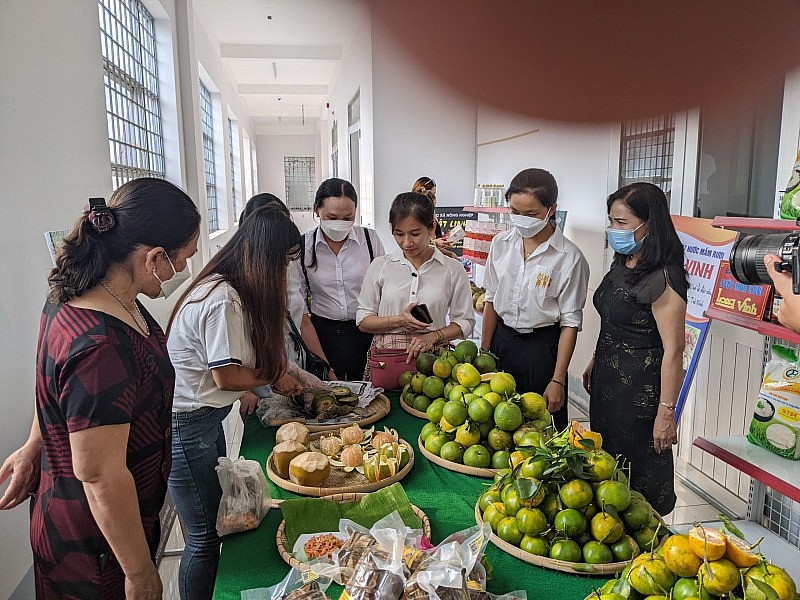 Trà Vinh: Gia tăng hoạt động TMĐT để tiêu thụ sản phẩm vùng đồng bào dân tộc thiểu số và miền núi