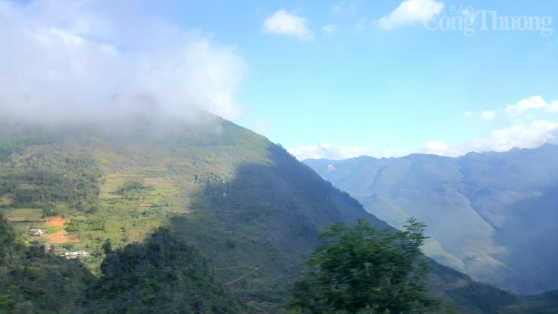 Hà Giang: Phê duyệt Đề án thu phí tham quan Công viên địa chất toàn cầu UNESCO Cao nguyên đá Đồng Văn