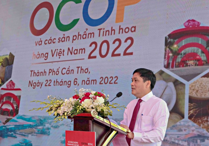 Cần Thơ: Miễn nhiệm chức danh Phó Chủ tịch UBND thành phố đối với ông Nguyễn Văn Hồng