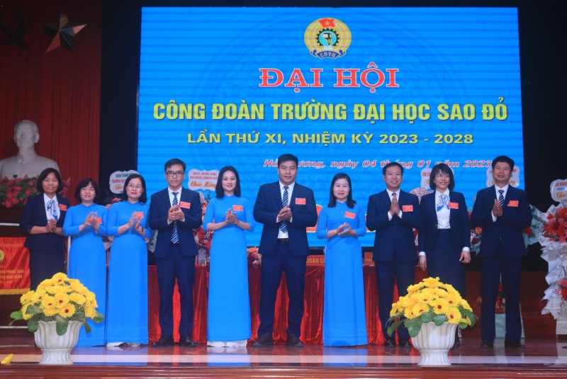 Công đoàn Trường Đại học Sao Đỏ: Thực hiện tốt phong trào thi đua “Giỏi việc nước, đảm việc nhà”