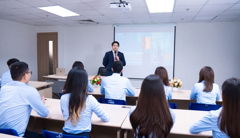 Hỏi đáp Giao dịch Hàng hóa (Số 49): Tập huấn nghiệp vụ giao dịch hàng hoá