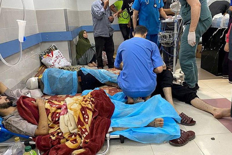 Chiến sự Israel - Hamas ngày 15/11/2023: Bệnh viện lớn nhất Dải Gaza Al-Shifa bị tấn công