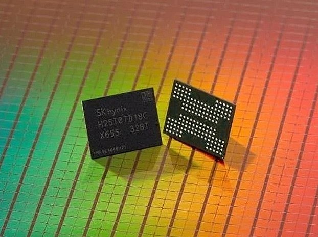 Chip do Công ty SK hynix nghiên cứu sản xuất được giới thiệu tại Santa Clara, California, Mỹ. (Ảnh: Yonhap/TTXVN)