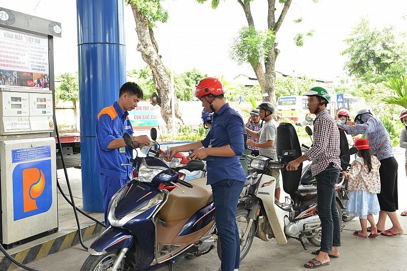 Tháng 12, cửa hàng bán lẻ xăng dầu phải xuất hoá đơn điện tử từng lần bán