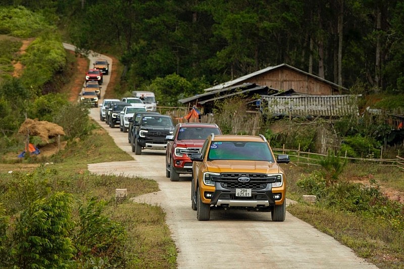 Xe Ford Thế Hệ Mới mang đến trải nghiệm khác biệt cho khách hàng tại Việt Nam