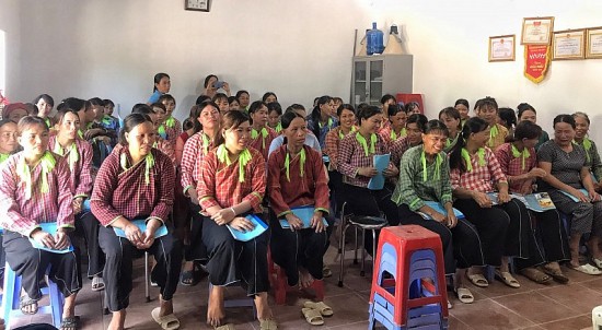 dua kien thuc phap luat den voi dong bao vung cao