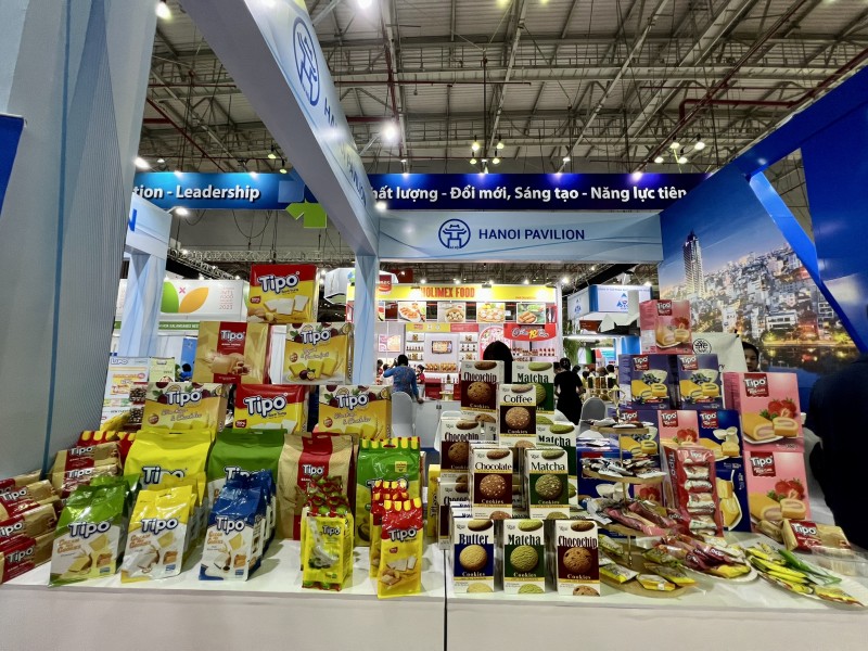 Hàng trăm gian hàng tại Vietnam Foodexpo 2023 Hàng trăm gian hàng tại Vietnam Foodexpo 2023