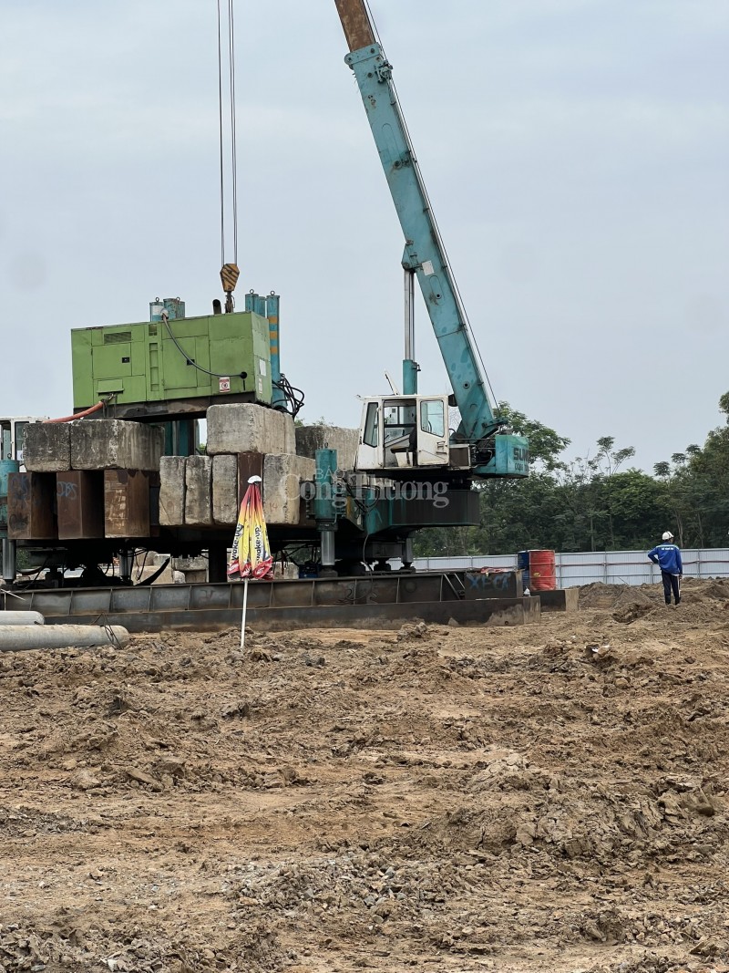 Bị lập biên bản vì xây dựng trái phép, dự án Elysian của Gamuda vẫn ngoan cố thi công Bị lập biên bản vì xây dựng trái phép, dự án Elysian của Gamuda vẫn ngoan cố thi công