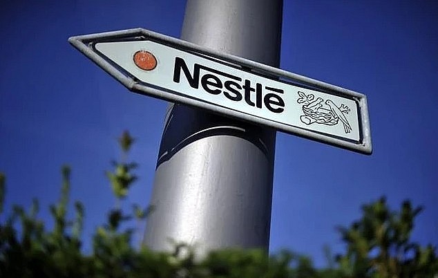 Biểu tượng Nestle tại Vevey, Thụy Sĩ. (Ảnh: AFP/TTXVN)