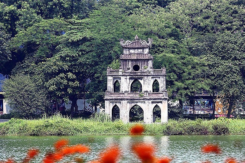 Hà Nội ngày nắng, đêm có mưa vài nơi, trời âm u và rét. Ảnh minh họa