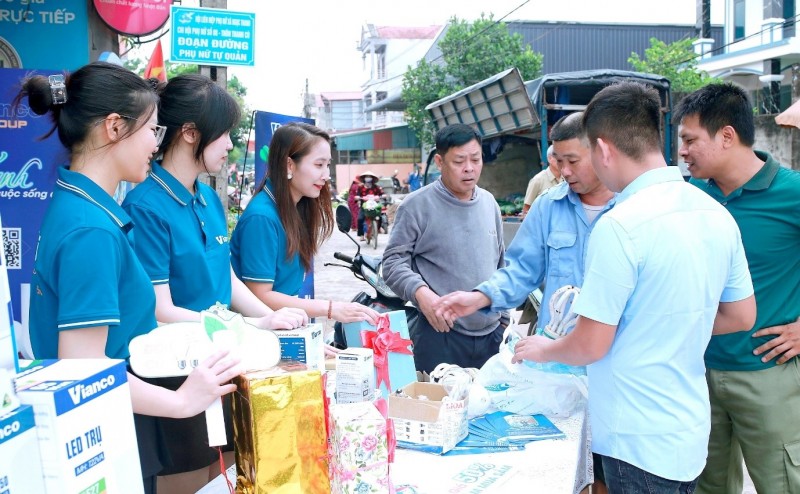 Vianco tặng miễn phí một triệu bóng đèn, tiết kiệm 100 tỷ tiền điện