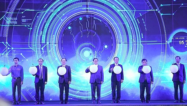 Thủ tướng Chính phủ Phạm Minh Chính dự chương trình Dấu ấn Techfest 2023