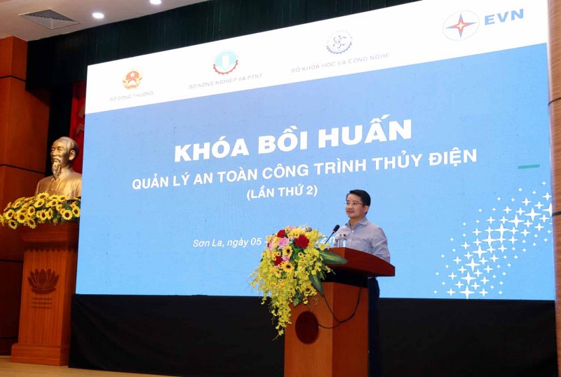 Khai mạc khóa Bồi huấn Quản lý an toàn công trình thủy điện lần thứ hai