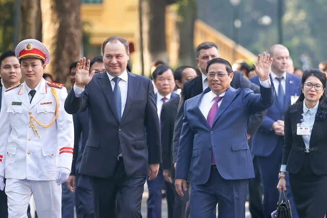 Chùm ảnh: Thủ tướng Phạm Minh Chính chủ trì lễ đón, hội đàm với Thủ tướng Belarus Chùm ảnh: Thủ tướng Phạm Minh Chính chủ trì lễ đón, hội đàm với Thủ tướng Belarus