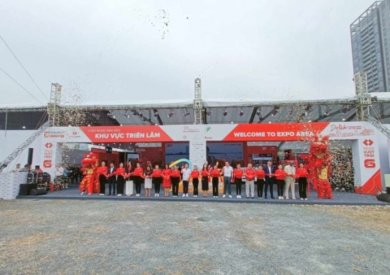 techcombank tiep tuc choi lon dau tu cho runner tham gia giai marathon tai ho chi minh lan 6