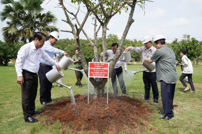 Thủ tướng Phạm Minh Chính: Cần tạo điều kiện để mở rộng quy mô Cụm Khí - Điện - Đạm Cà Mau