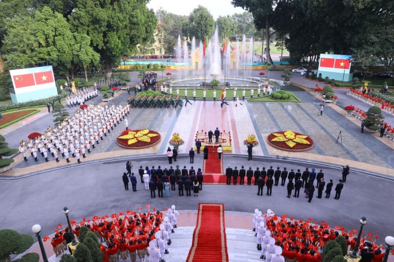 Lễ đón Tổng Bí thư, Chủ tịch nước Trung Quốc thăm cấp Nhà nước tới Việt Nam Lễ đón Tổng Bí thư, Chủ tịch nước Trung Quốc thăm cấp Nhà nước tới Việt Nam