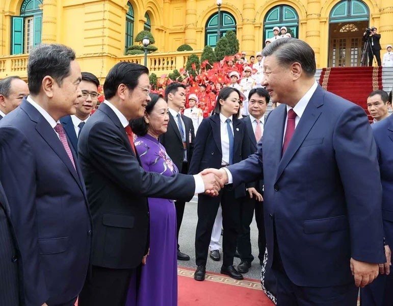Lễ đón Tổng Bí thư, Chủ tịch nước Trung Quốc thăm cấp Nhà nước tới Việt Nam Lễ đón Tổng Bí thư, Chủ tịch nước Trung Quốc thăm cấp Nhà nước tới Việt Nam