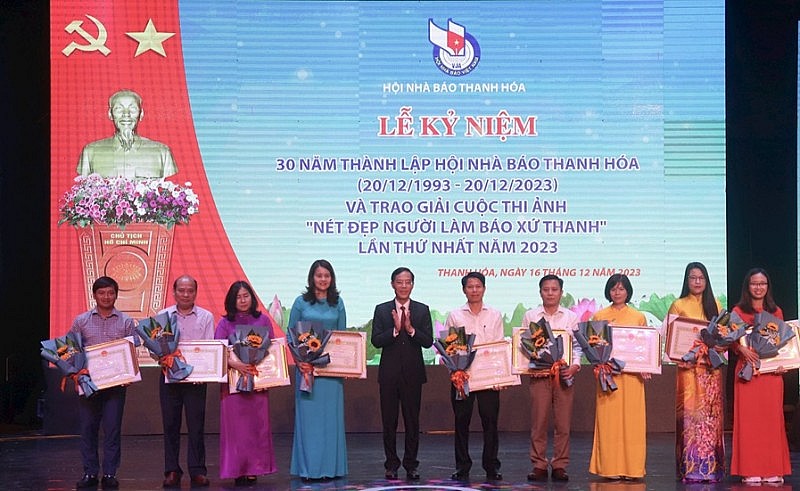 Hội Nhà báo tỉnh Thanh Hóa kỷ niệm 30 năm ngày thành lập