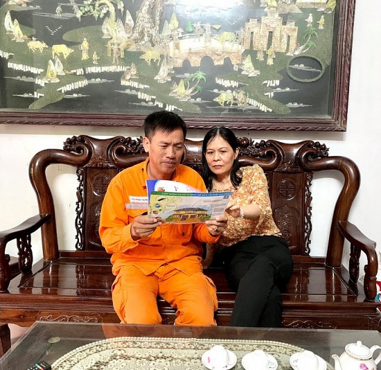 guong ca nhan tieu bieu trong phong trao gia dinh tiet kiem dien nam 2023 tai dien luc phu tien