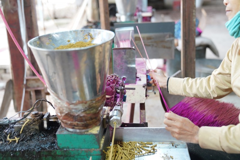 Về làng hương Quảng Phú Cầu những ngày giáp Tết