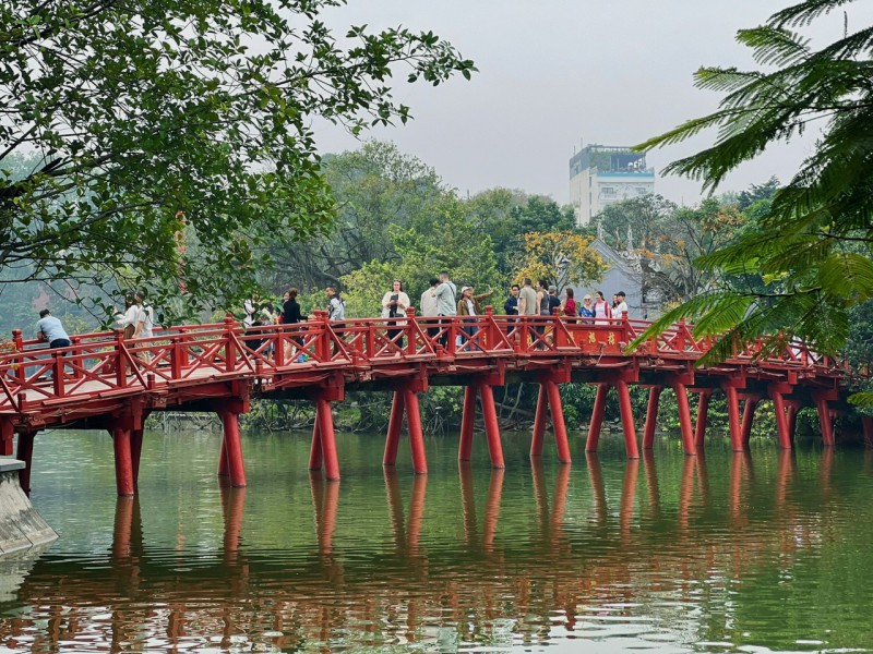 Dự báo thời tiết Hà Nội hôm nay 31/12/2023: Hà Nội sáng sớm có mưa nhỏ và sương mù, đêm trời rét