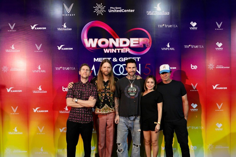 Maroon 5 tham gia đại nhạc hội 8Wonder Winter Festival 2023 ở Phú Quốc. Ảnh: BTC