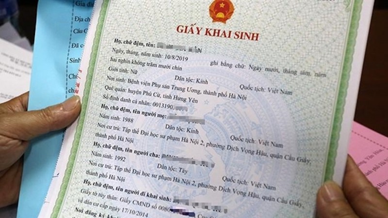 giấy khai sinh