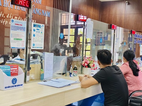 nganh bao hiem xa hoi nang muc do hai long cua nguoi dan doanh nghiep ve giai quyet thu tuc hanh chinh
