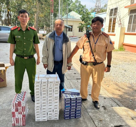 Bình Dương: Tạm giữ gần 1.000 bao thuốc lá không có hóa đơn chứng từ