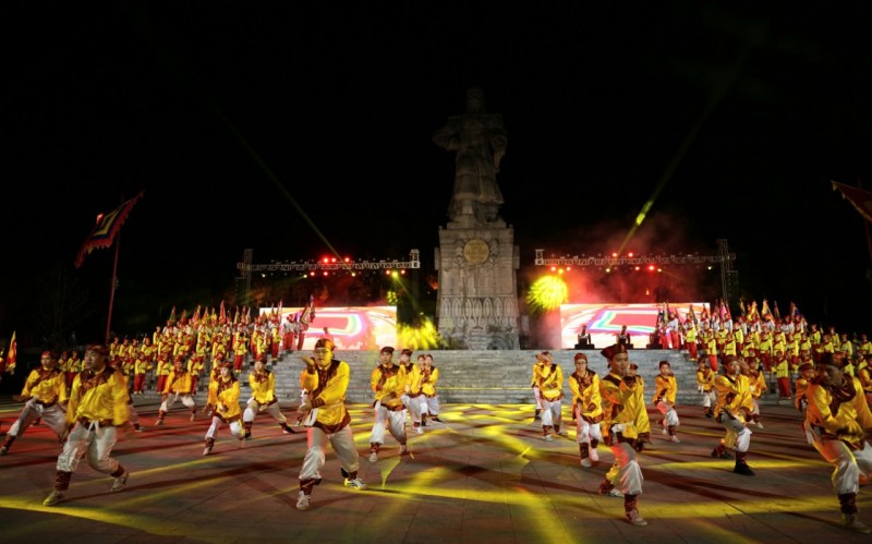 Thừa Thiên Huế: Tái hiện lễ đăng quang Hoàng đế Nguyễn Huệ lên ngôi Thừa Thiên Huế: Tái hiện lễ đăng quang Hoàng đế Nguyễn Huệ lên ngôi