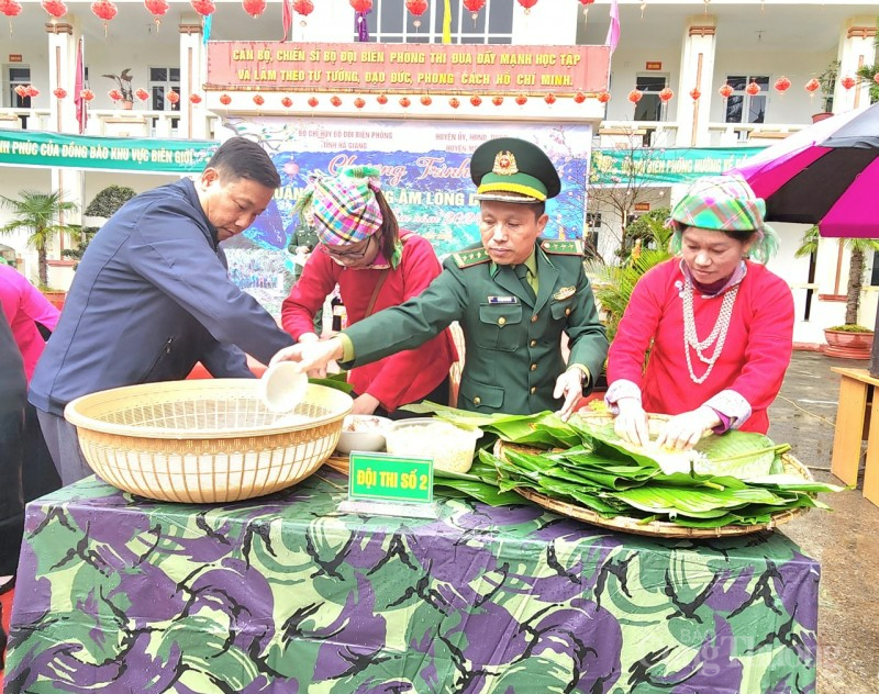 Hà Giang: Xuân Biên phòng ấm lòng dân bản ở xã biên giới Sơn Vĩ