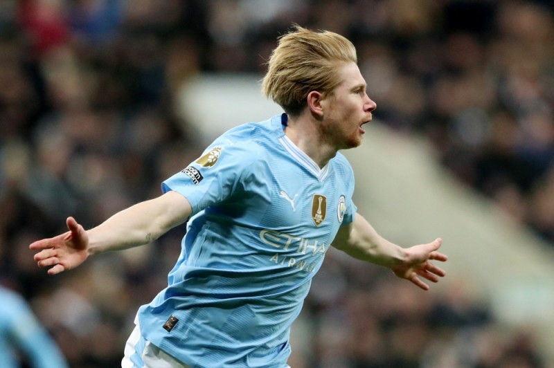 De Bruyne tỏa sáng giúp Man City ngược dòng thắng Newcastle