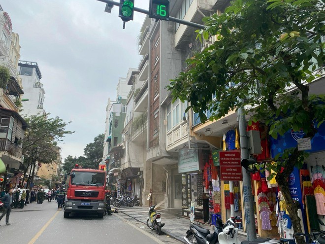 Hà Nội: Lại cháy tại quận Hoàn Kiếm
