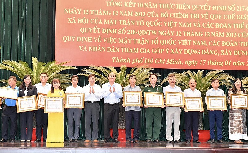 Tăng cường đổi mới, nâng cao chất lượng giám sát, phản biện xã hội vào những vấn đề “nóng”