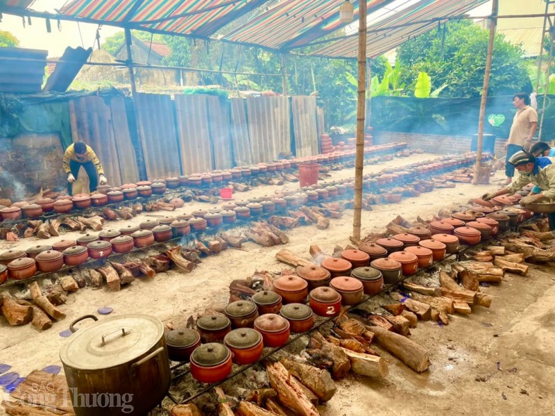 Cá kho làng Vũ Đại giá bạc triệu/niêu, vì sao vẫn đắt hàng?