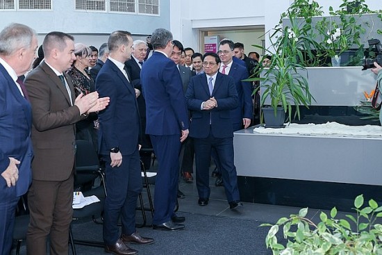 viet nam romania tan dung hieu qua evfta de mo cua thi truong va thu hut dau tu