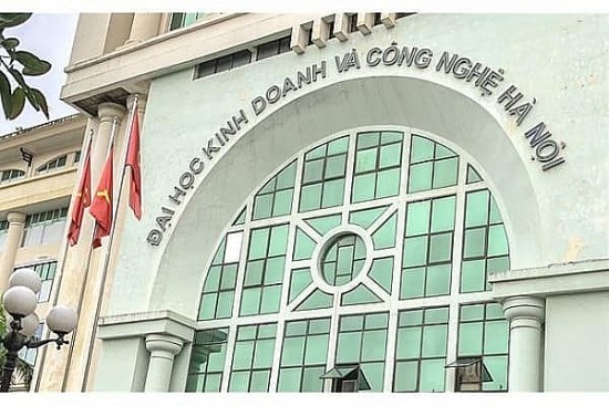 bo gddt yeu cau dai hoc kinh doanh va cong nghe ha noi hoan thien hoi dong truong
