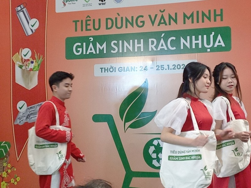 Thúc đẩy tiêu dùng thông minh giúp giảm rác thải nhựa