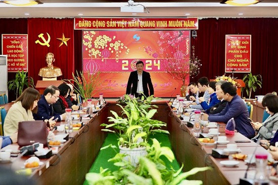 hon 84000 don dang ky xac lap quyen so huu cong nghiep