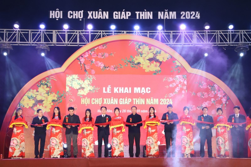 Hưng Yên khai mạc Hội chợ Xuân Giáp Thìn 2024