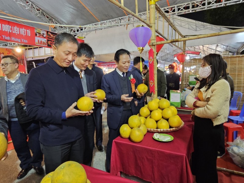 Hưng Yên khai mạc Hội chợ Xuân Giáp Thìn 2024