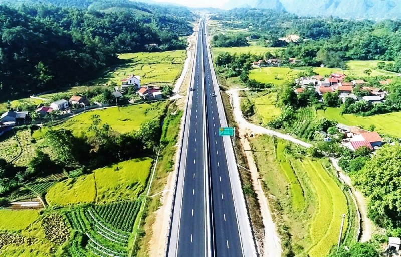 Ít nhất 130km đường bộ cao tốc sẽ được đưa vào khai thác trong năm 2024